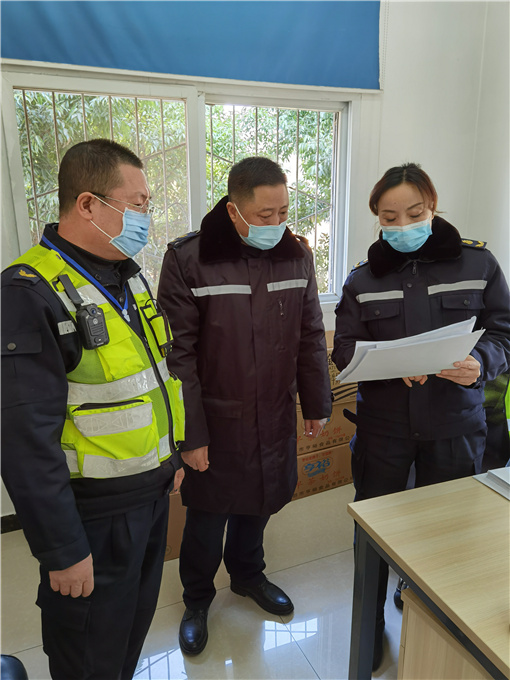 成绵高速公路各收费站全力做好疫情防控工作